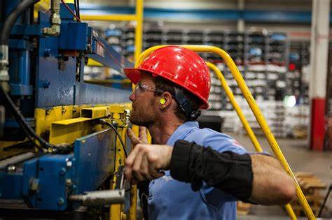 Breaking the Cycle: How Captives and Level-Funded Plans Help Employers Fight Soaring Premiums