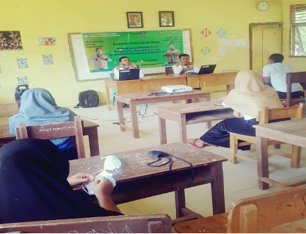 SUKSES MENGENALKAN PORTAL RUMAH BELAJAR DI SDN 61/II SEKAMPIL KEC. PELEPAT KAB. BUNGO
