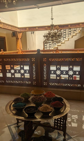 Wlaking roon in the riad residenza with beautiful Moroccan decoration