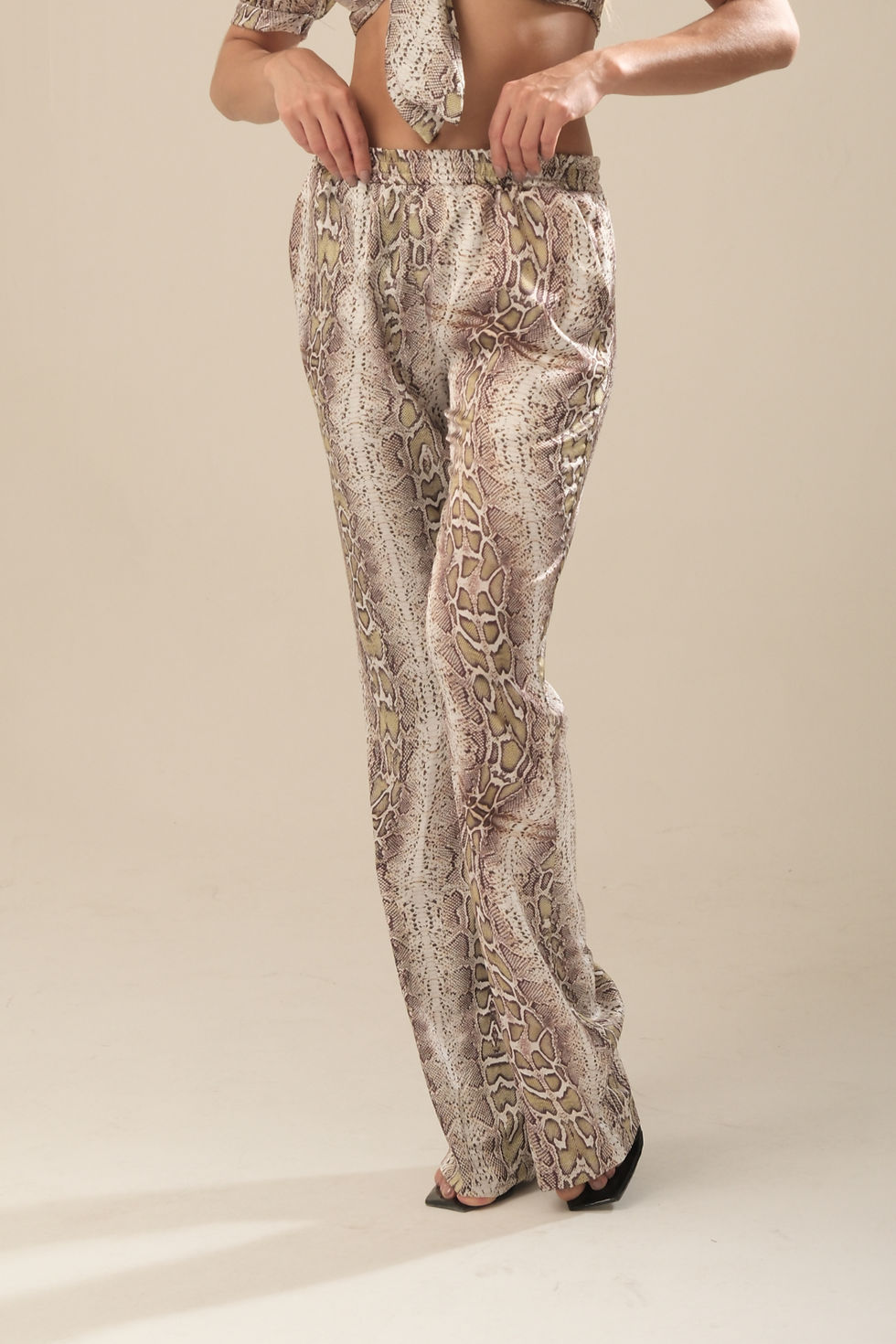 Thumbnail: Women's Cobra Flair Pants