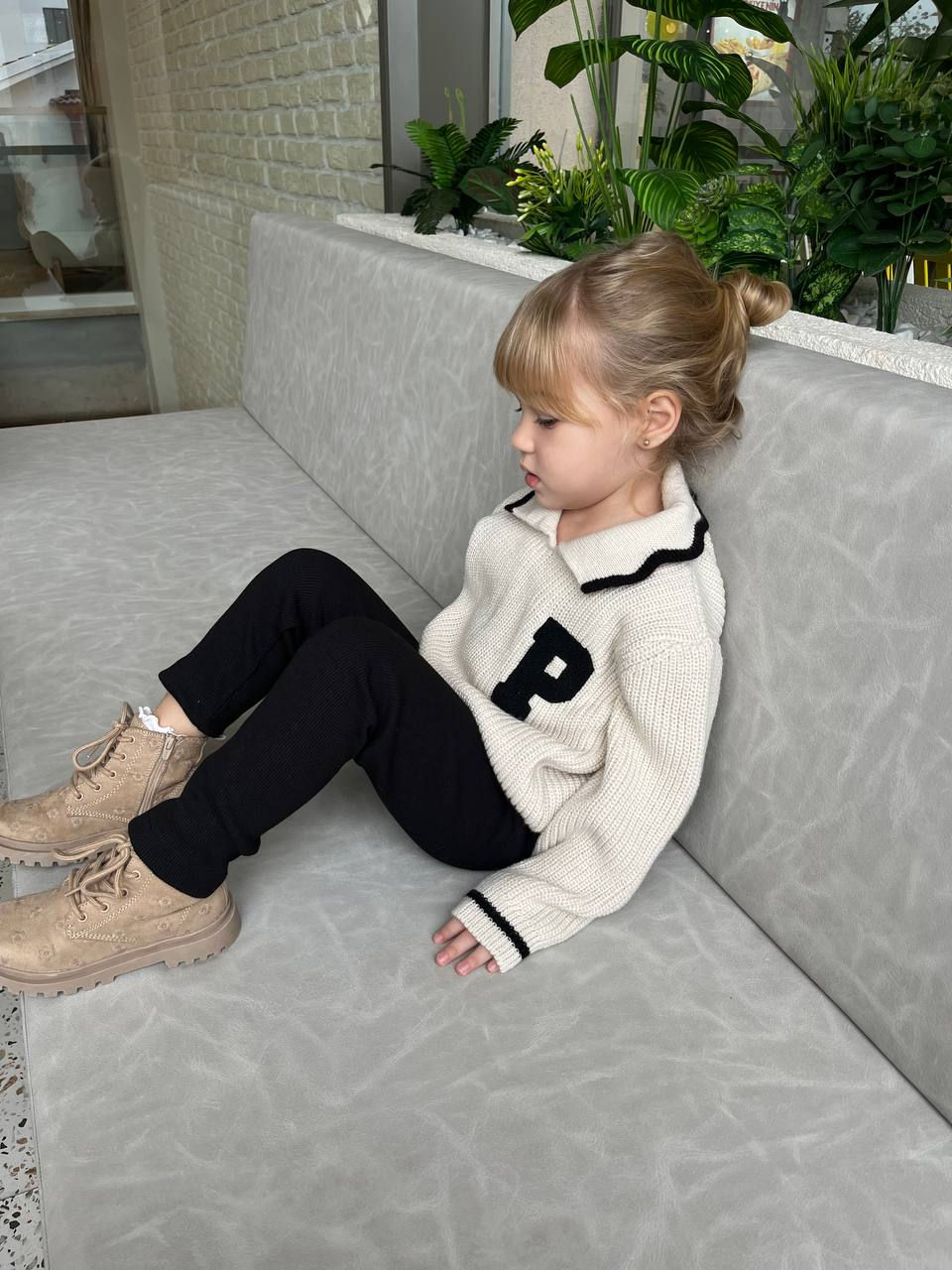 Küçük resim: Kız Çocuk Triko Tayt Alt Üst Takım