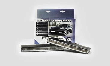 Miniatura: ŚWIATŁA DO JAZDY DZIENNEJ LED model 504 HP