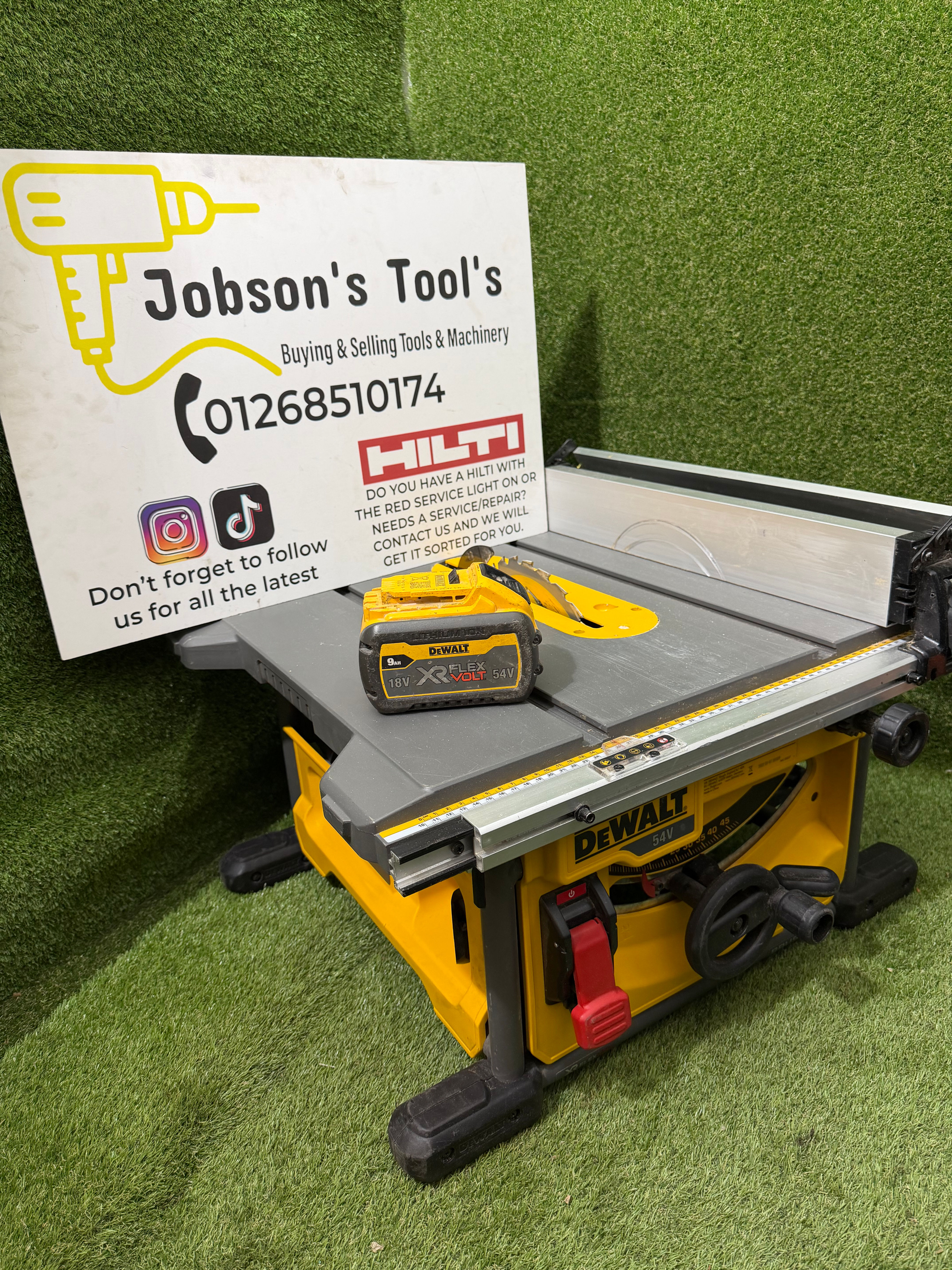 Dewalt DCS7485 FLEXVOLT 54v lithium-ion table saw. 54v table saw with 9.0ah