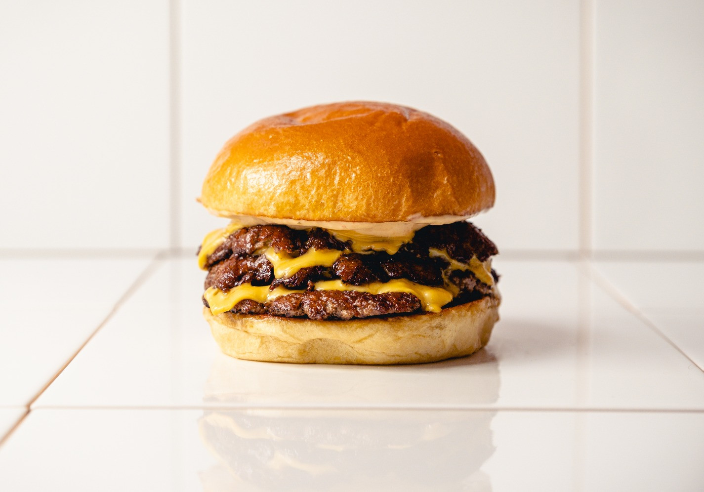 JUNK LYON restaurant logo - View nutrition facts, calories, and macros for menu items at 22 Rue Ferrandière, 69002 Lyon, France