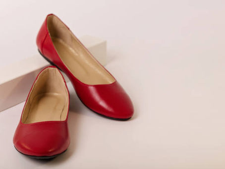 Τα κόκκινα λουστρίνια