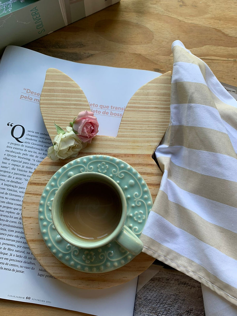 Miniatura: TÁBUA CABEÇA DE COELHO P