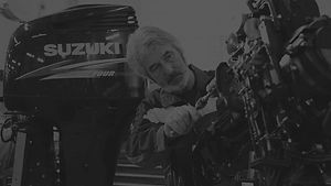 Suzuki Outboard Servicing