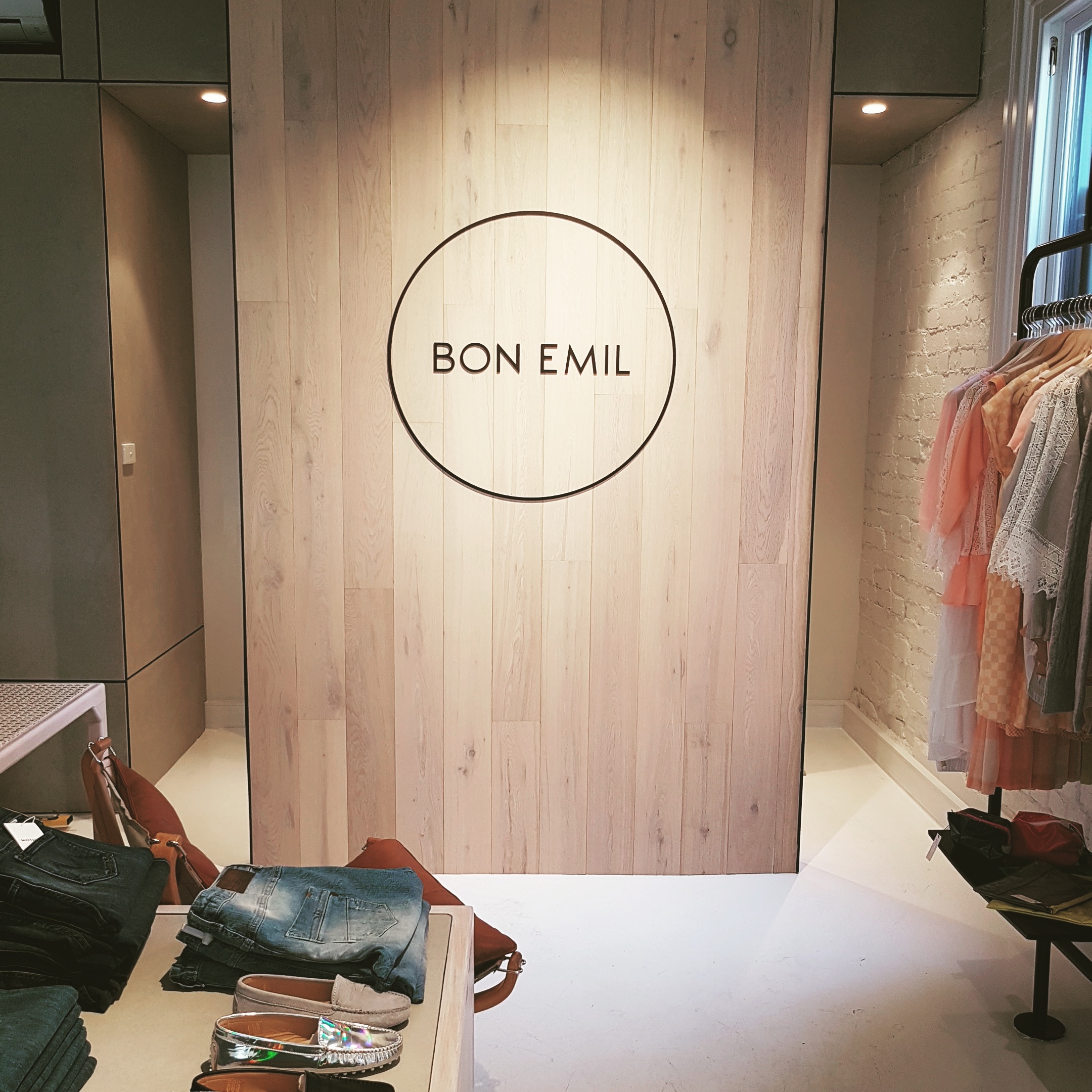 Bon Emil Signage