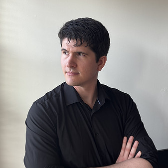 Lance Johnson Headshot.jpg