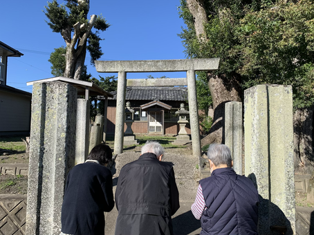 氏神様•地域のお寺さんへ屋外歩行