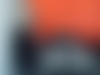 Milano AutoClassica – lebendige Oldtimermesse in Mailand mit großem Besucherandrang, zahlreichen klassischen Fahrzeugen, automobilen Highlights wie Ferrari und Lancia sowie vielfältiger Automobilia in stilvollem italienischem Ambiente.