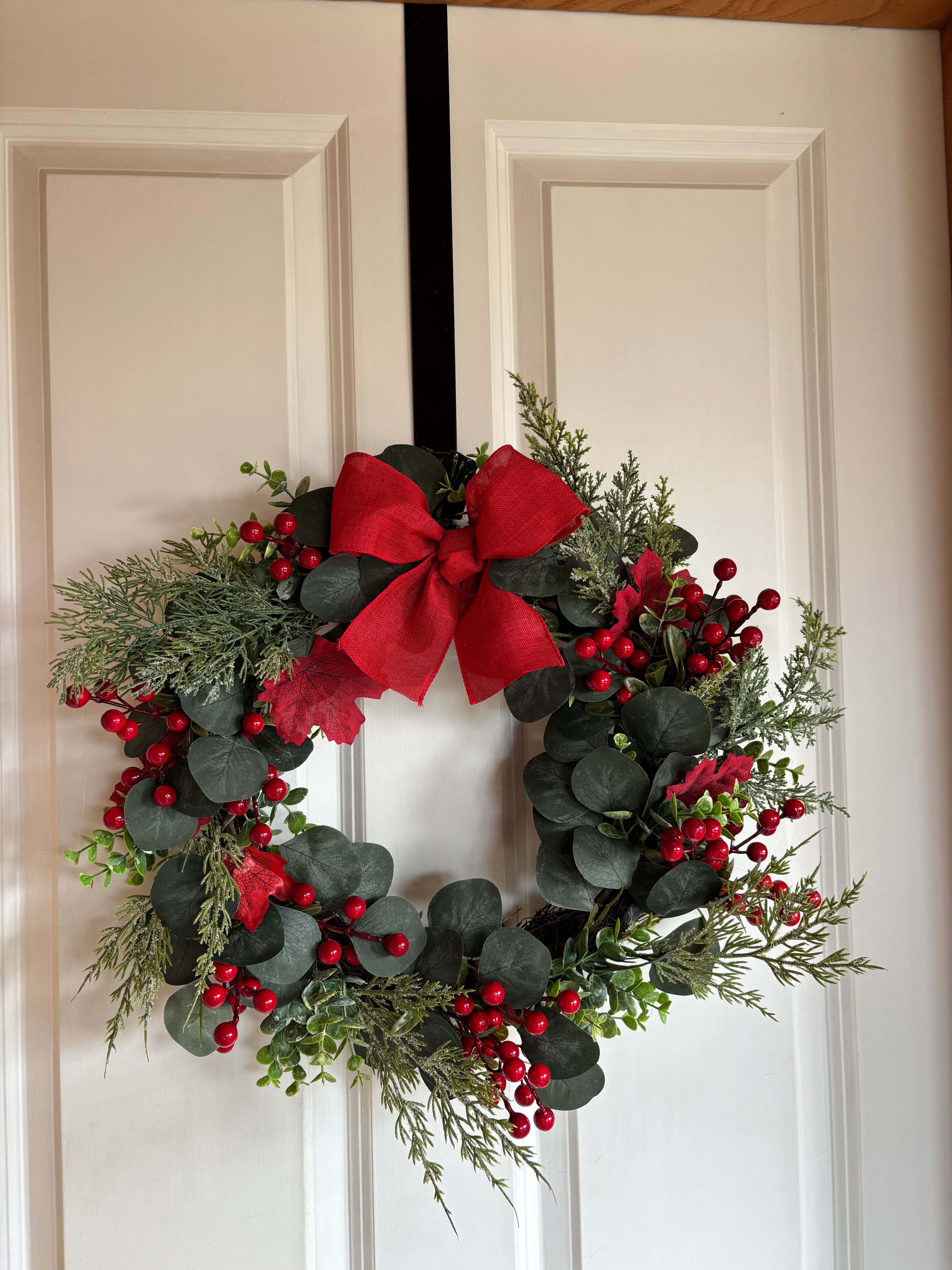 Red Berry Bow Wreath