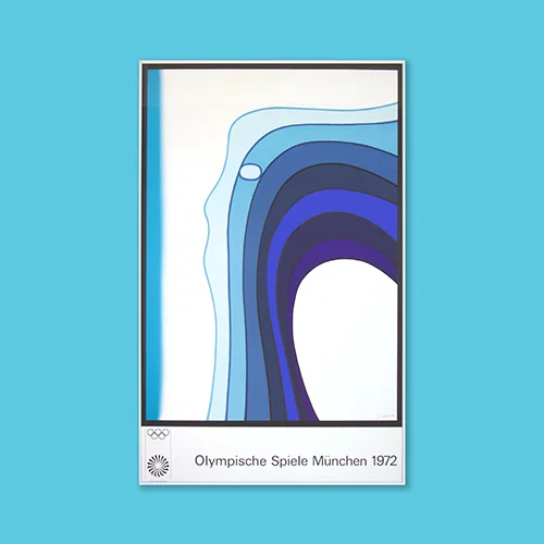 An abstract face in the form of a breaking blue and white wave