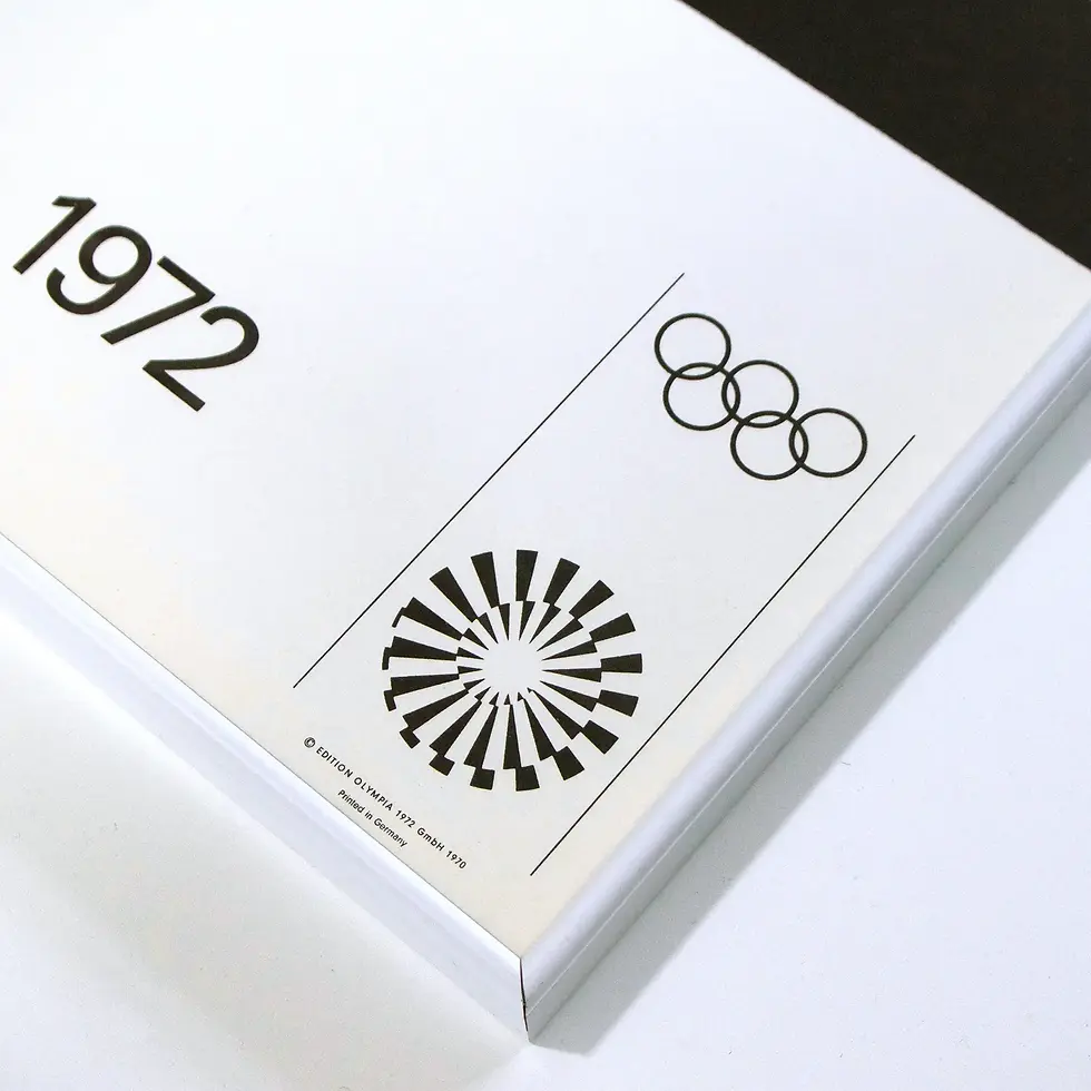 Thumbnail: Eduardo Chillida Poster