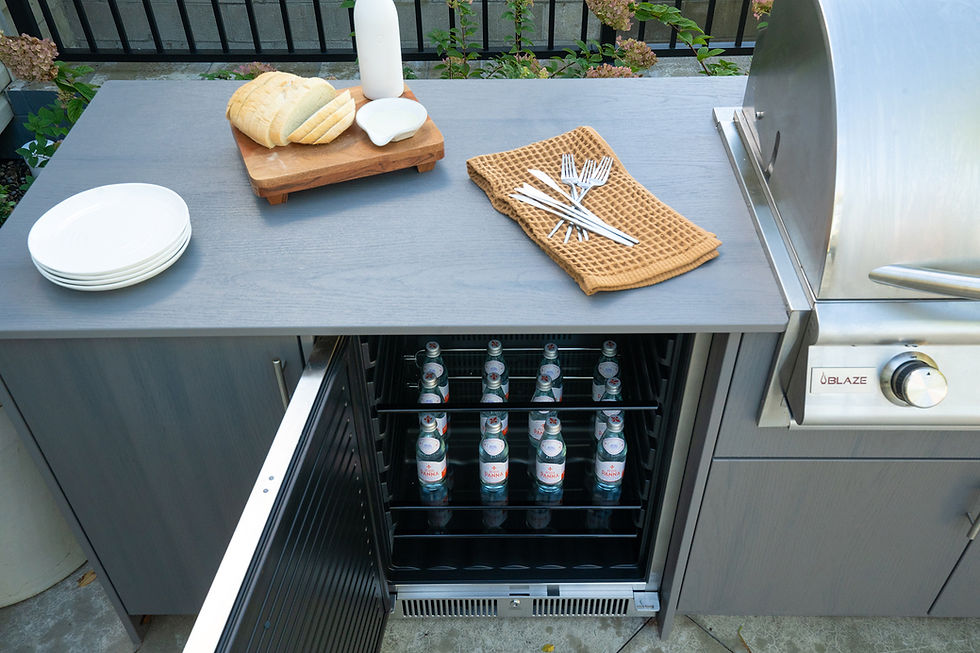 close up kitchen cabinets.jpg