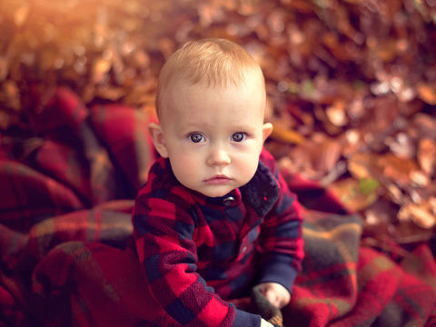 boy autumn photoshoot, autumn location photography