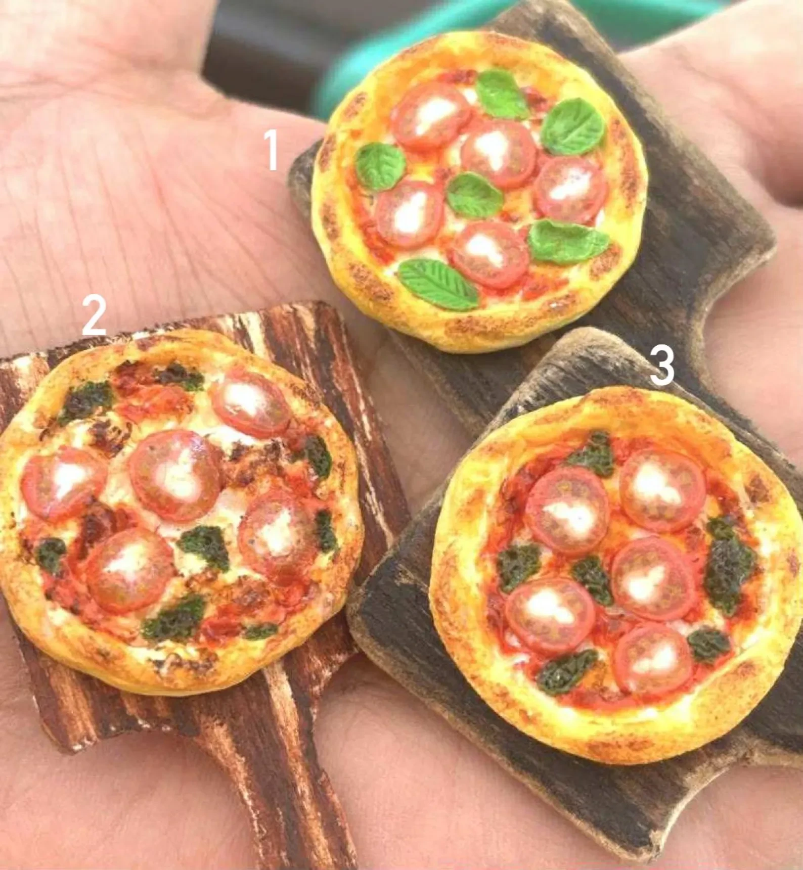 1:12 tomatoe pizza
