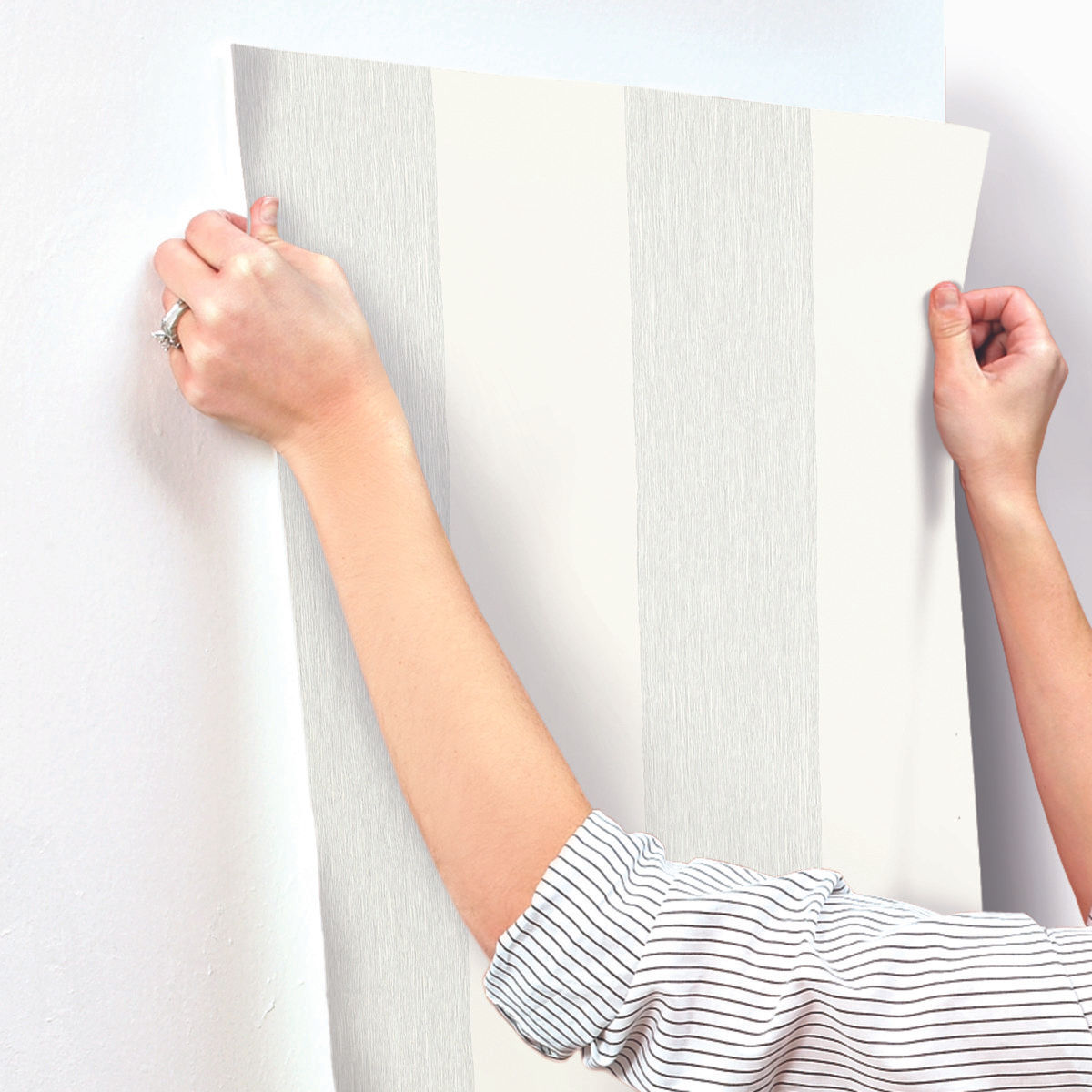 Magnolia Home III - Thread Stripe Wallpaper Blue