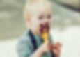 Kind mit Eis