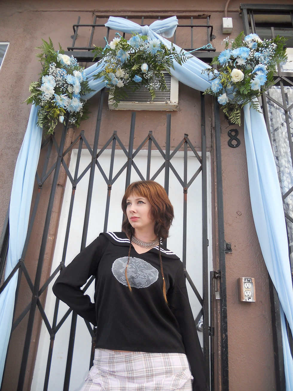 Thumbnail: Doily Printed Sailor Top