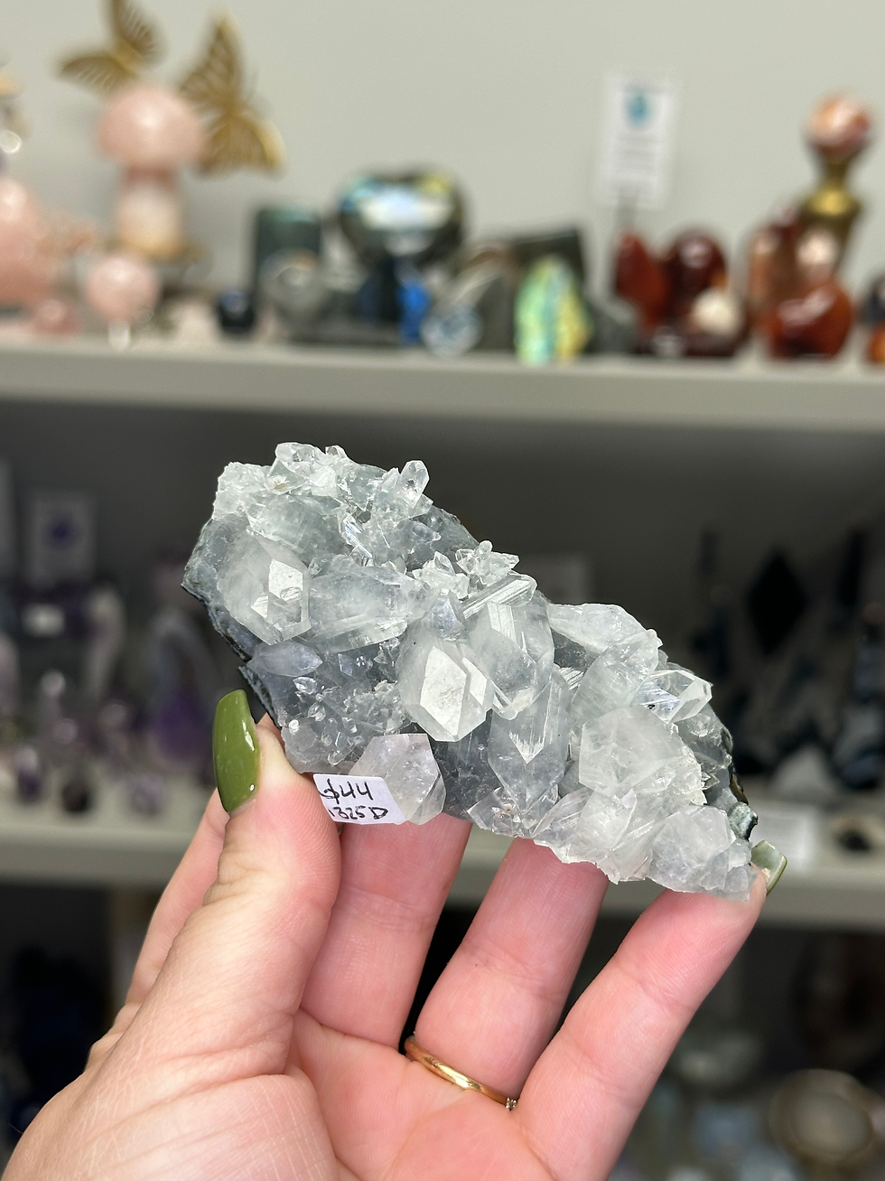Thumbnail: Apophyllite / Stilbite on Black Chalcedony