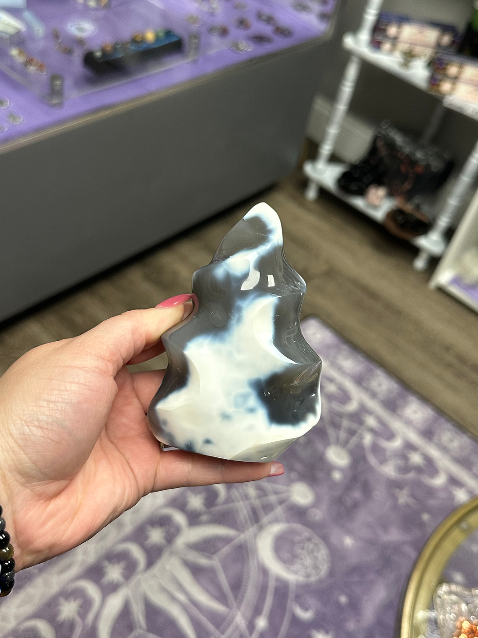 Thumbnail: Orca Agate  Flames