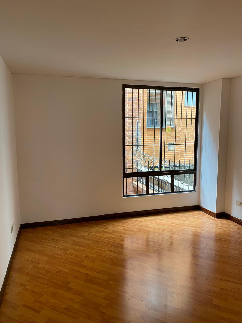 Miniatura: APARTAMENTO CHICÓ NAVARRA 112 MTS2 EXTERIOR