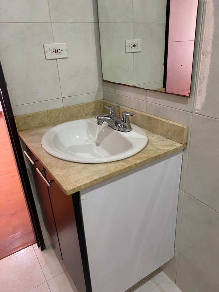 Miniatura: APARTAMENTO NUEVA AUTOPISTA 53 MTS2