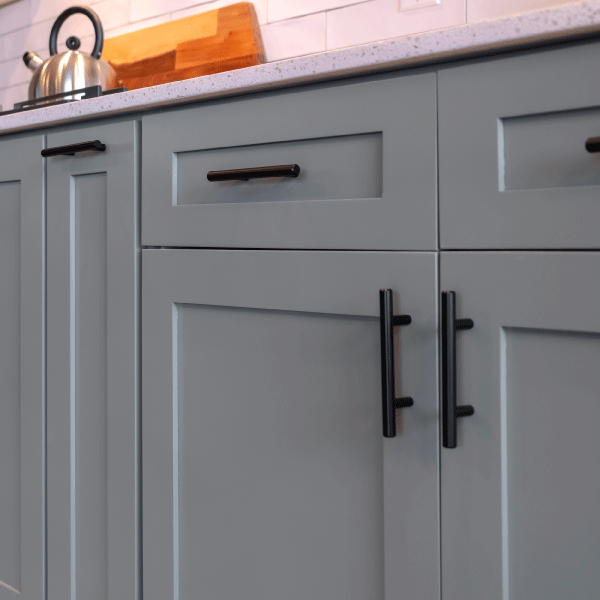 cabinets.gif