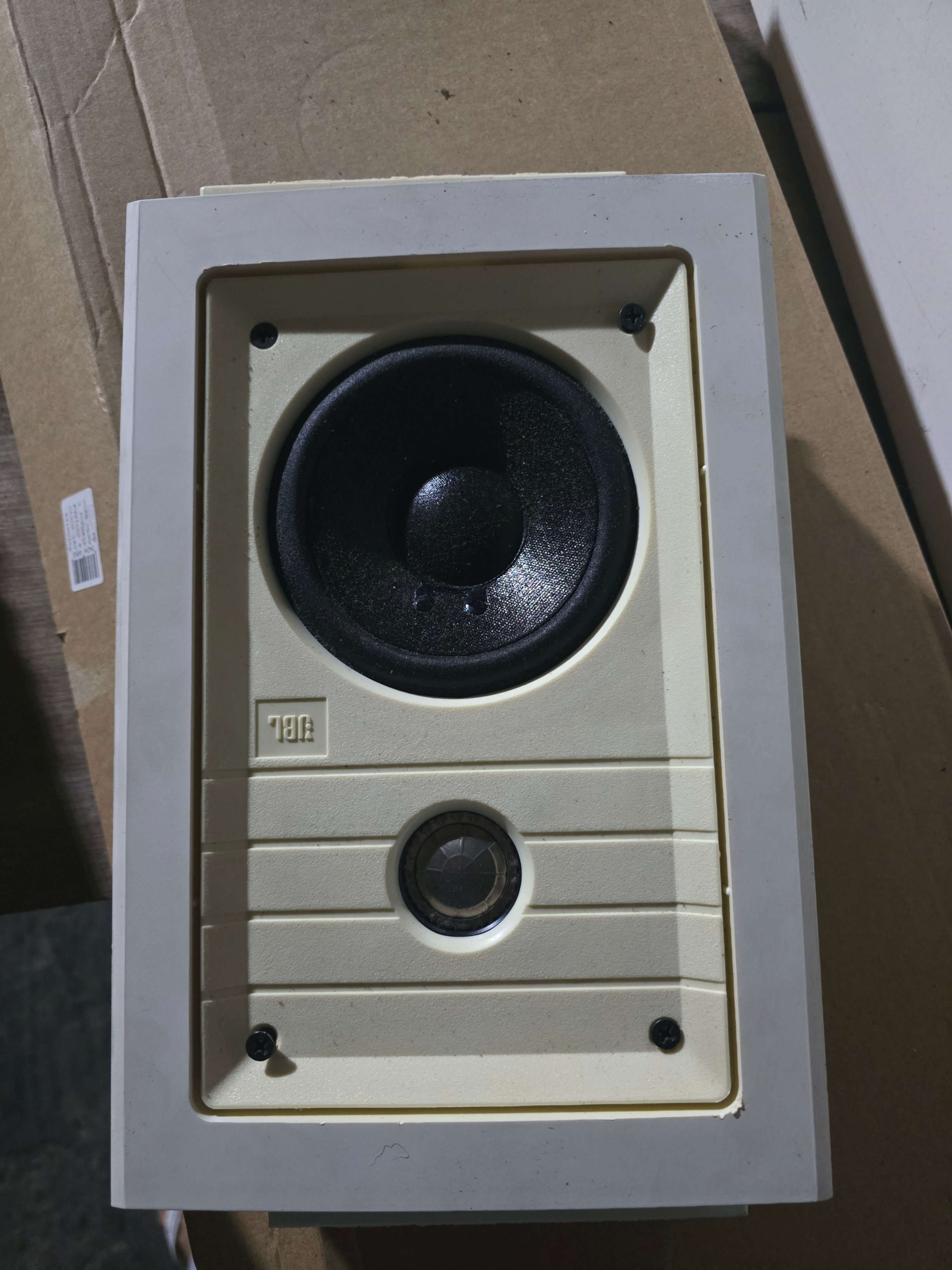 Caixas de embutir JBL Signature S-3 made in USA par