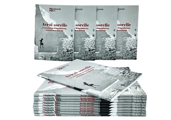 Pila di volumi del libro Avrai sorelle