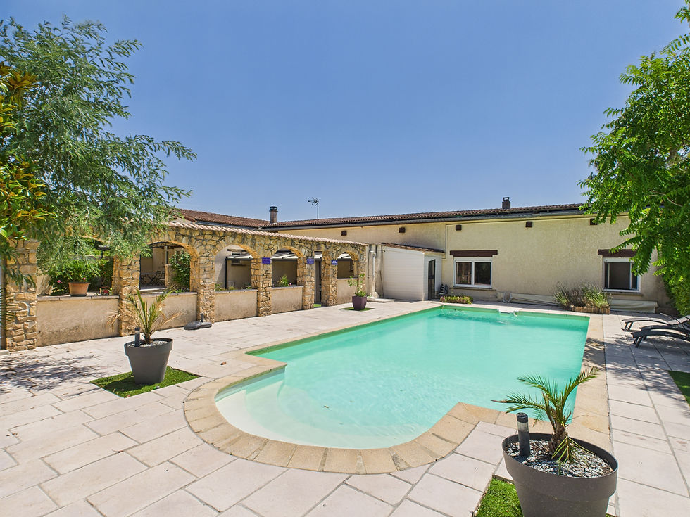 CAM01868G0-PR0074-STILL002