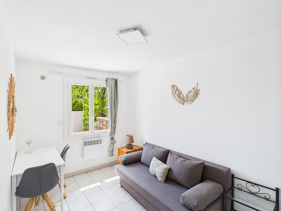 CAM01868G0-PR0073-STILL005