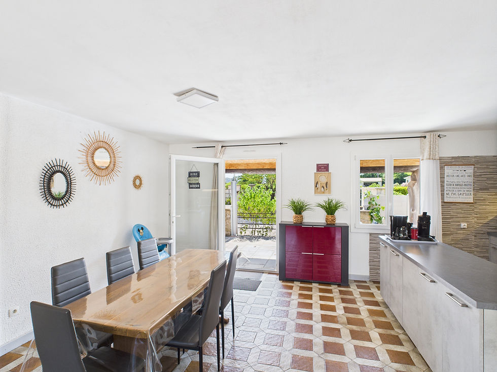 CAM01868G0-PR0073-STILL003