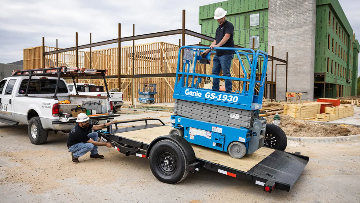 7,000 lbs, 13ft Single Axle Tilt Bed Trailer — photo 1