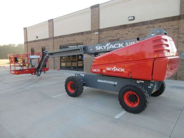 Skyjack SJ45T, 45ft Straight Boom Lift, 4WD — photo 4