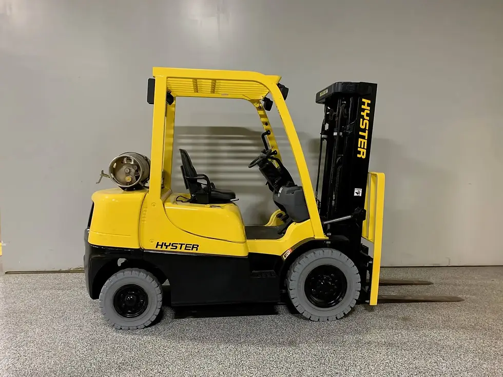 Thumbnail: Hyster H50XT, 5,000 lbs Industrial Warehouse Forklift