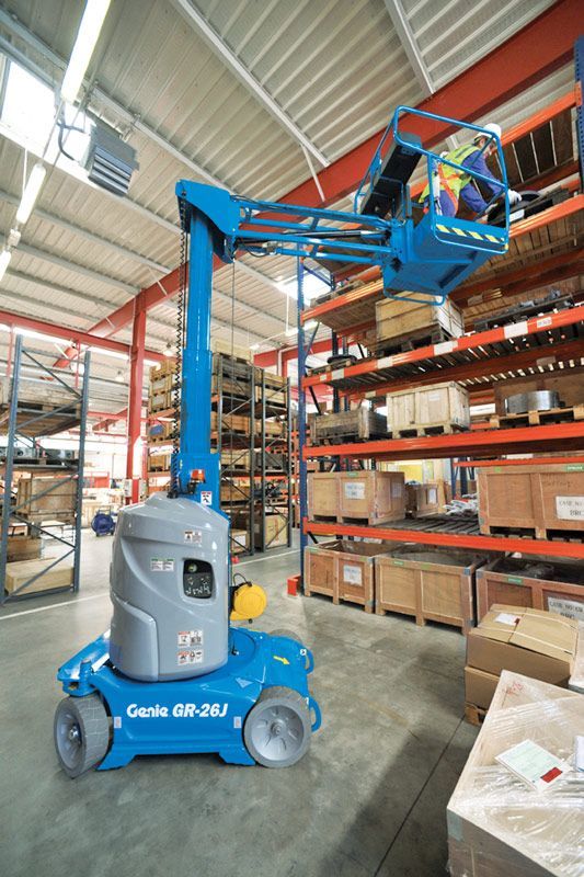Genie GR26J, 26ft Runabout Personnel Lift — photo 2