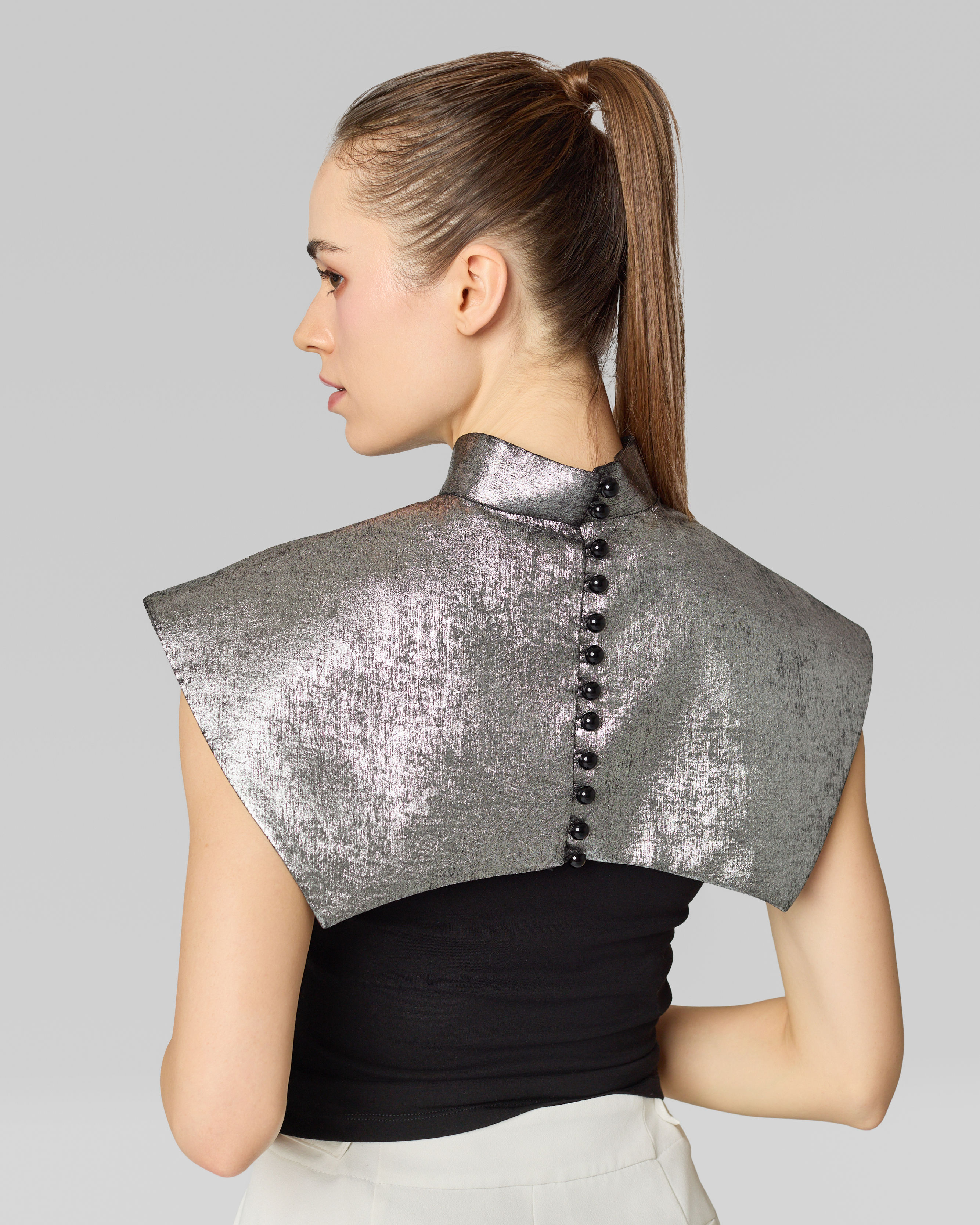 披风 FĒNG Structured Cape