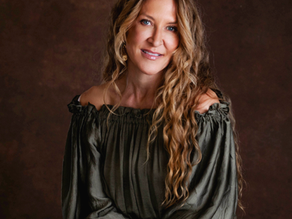 The Art of Experience: A Spotlight on Jamie Shook of Vintage Daisy Photography