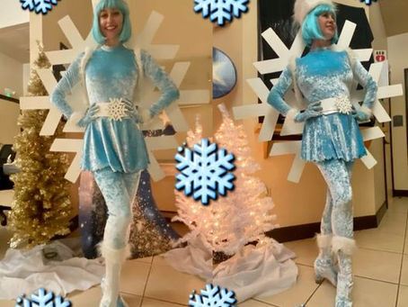 🎶  Let it Snow  🎵🎵  Let it Snow  🎶🎶  Let it Snow  🎵