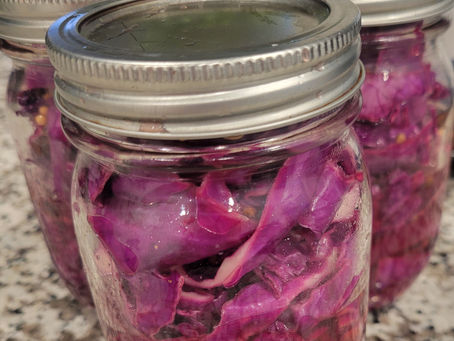 Quick Pickled Cabbage