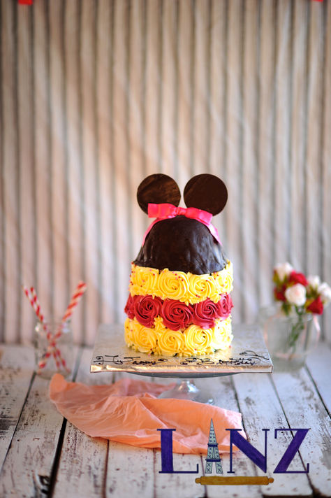 Mickey Mouse Cake
