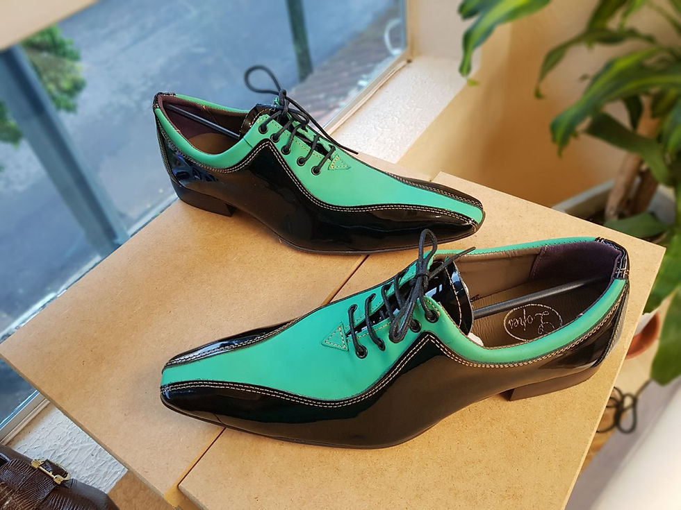 Miniatura: Sapato Social Masculino Maier Verniz preto e cromo verde — Modelo 470