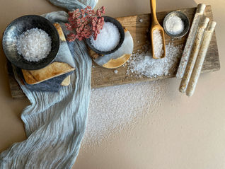 Sal marina vs sal de mesa: lo que debes saber con una nutricionista Bogotá