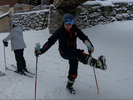 5 ski warm up exercises to do in your boots/skis