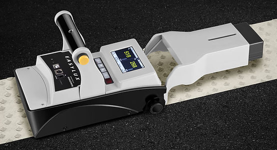 mini-retroreflectometer-horizontal (1).j