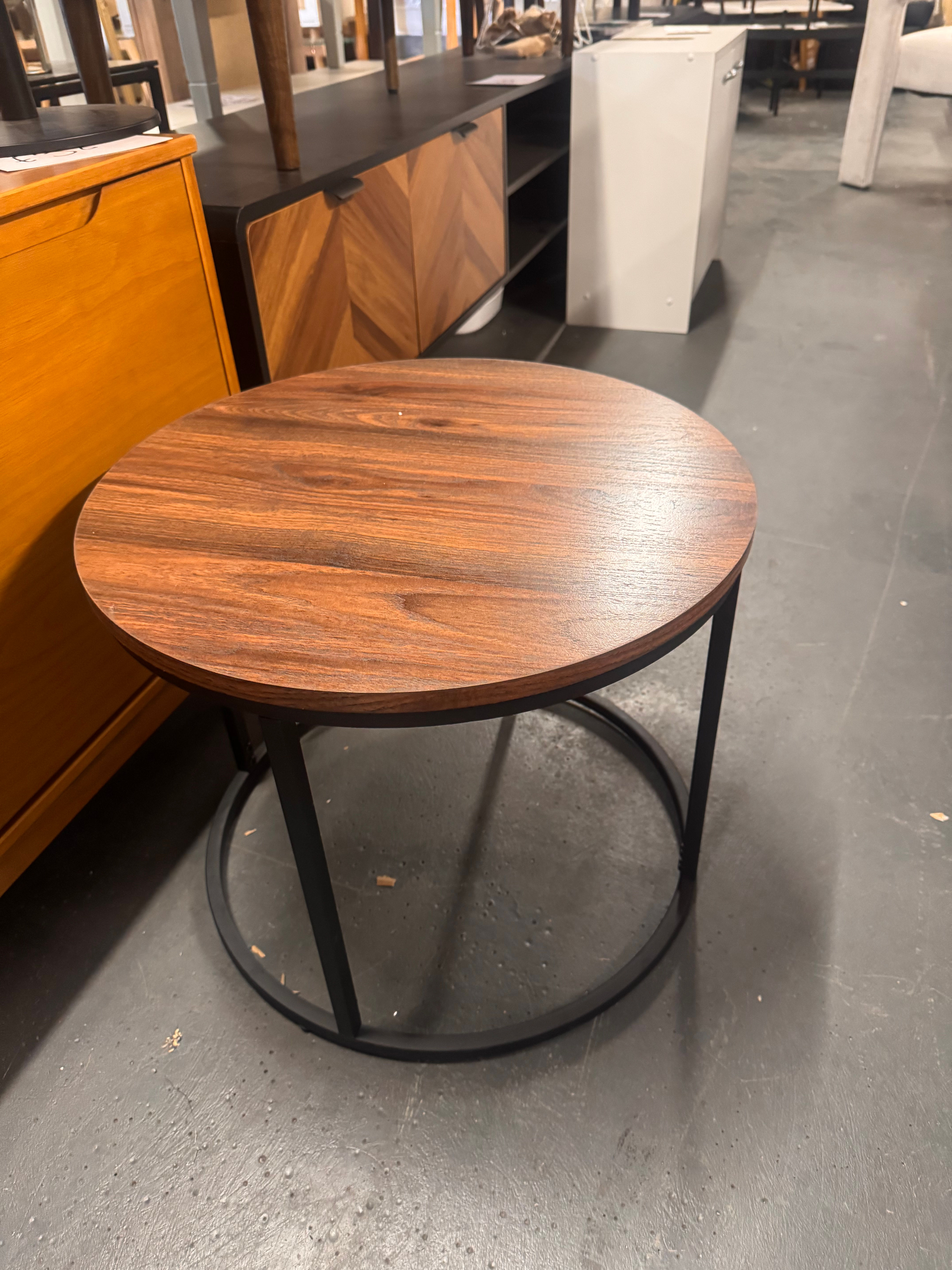 Tribeca side table walnut 