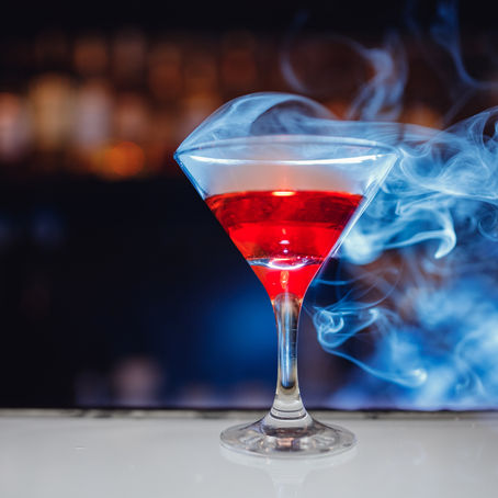 The Power of Pop-Up Bars: Innovative Ideas for Bars to Stand Out in the Hospitality Industry