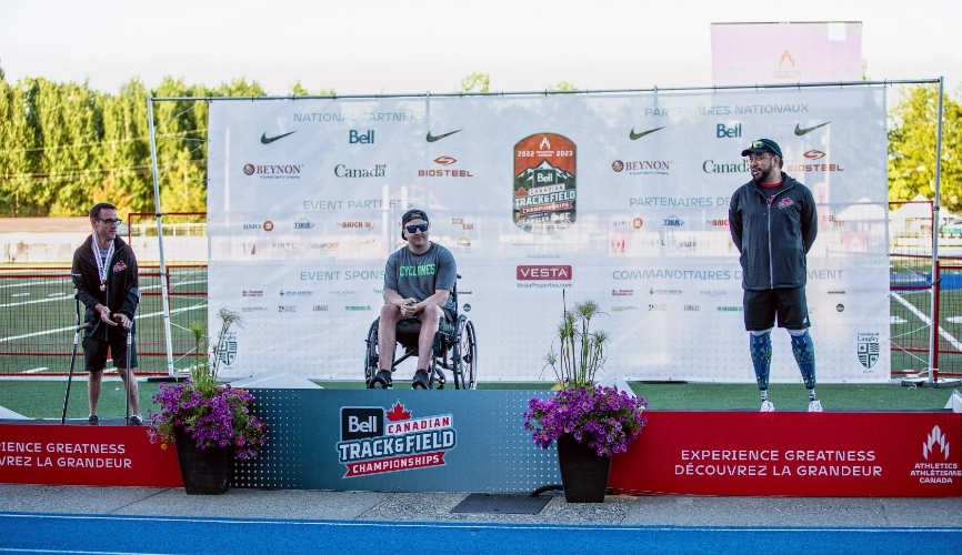 12_Mantis_Canadian_Track_Field.webp